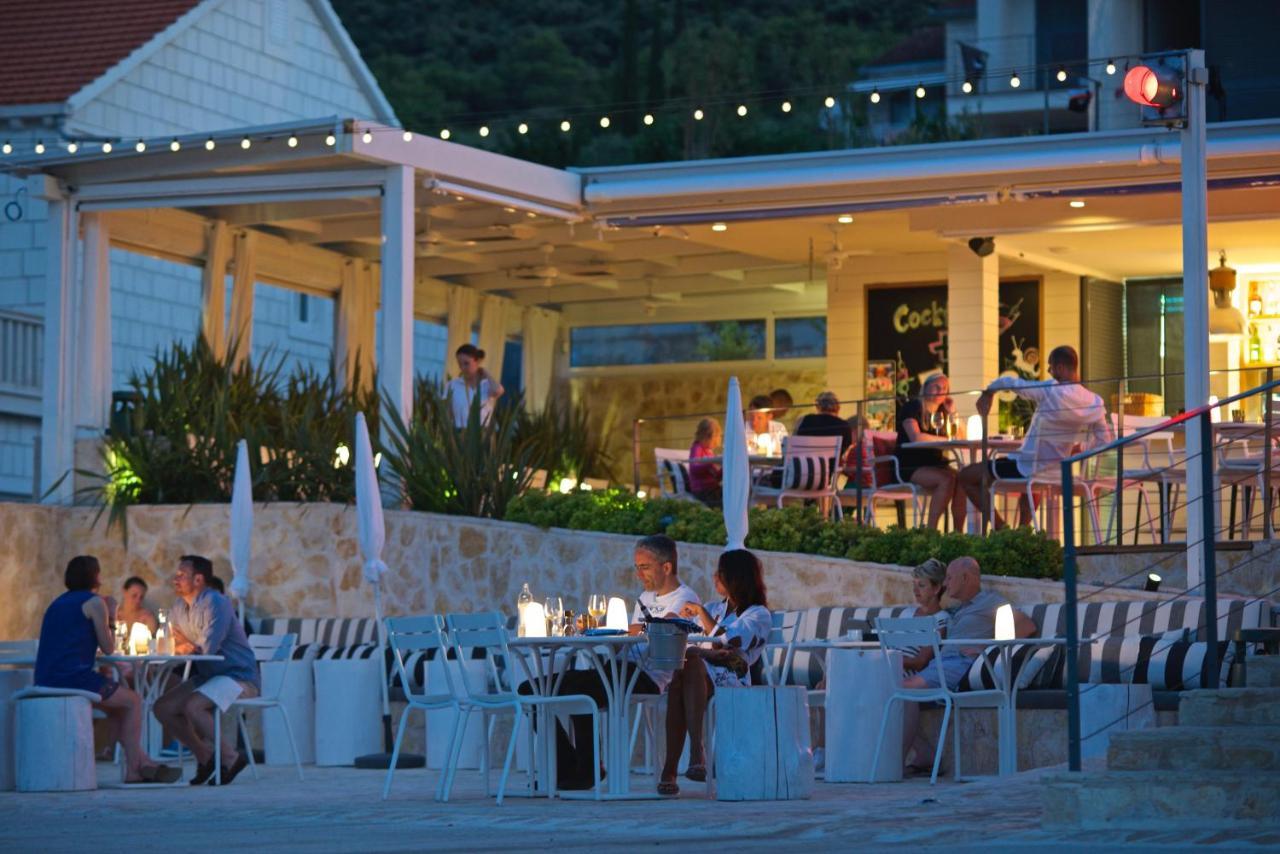 Tara'S Lodge Zrnovo Eksteriør billede